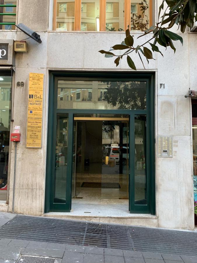 Hotel Silia House Napoli Centro Exterior foto