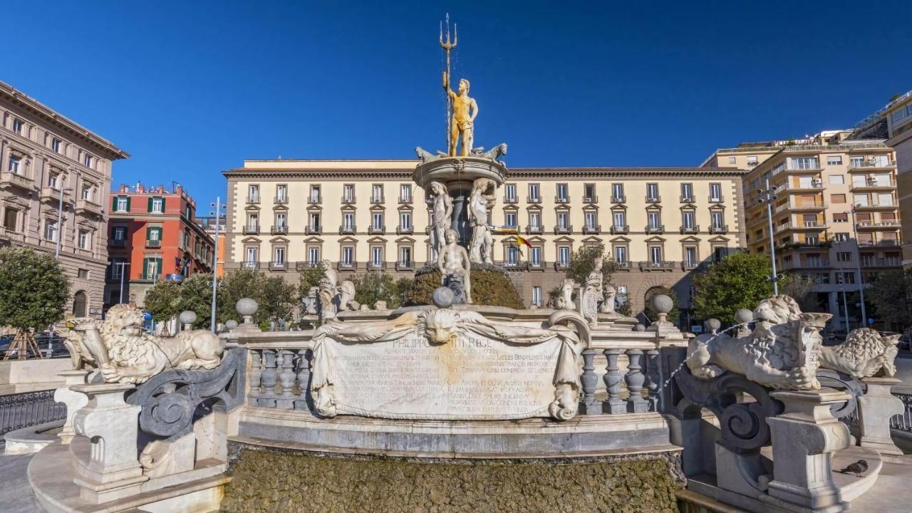 Hotel Silia House Napoli Centro Exterior foto